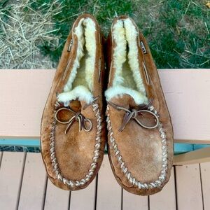 LL Bean Wicked Good Moccasins